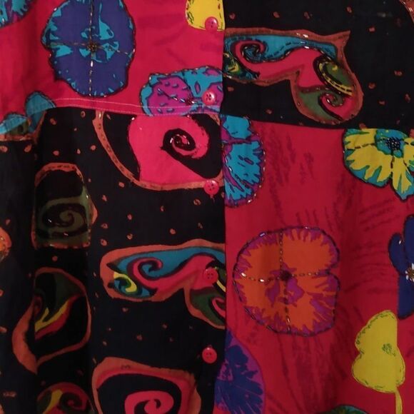 Vintage 1980's Short Circuit Beaded Mod Floral Printed Shirt - Picture 9 of 10